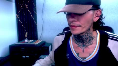 Snapshot of johnsonisaac94_ chatting on February 2025 04:36:02 AM johnsonisaac94  online show from February 2025 04:36:02 AM