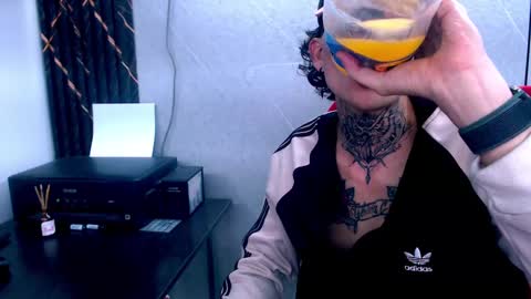 Snapshot of johnsonisaac94_ chatting on February 2025 10:54:01 AM johnsonisaac94  online show from February 2025 10:54:01 AM