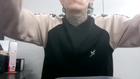 Snapshot of johnsonisaac94_ chatting on February 2025 04:09:02 AM johnsonisaac94  online show from February 2025 04:09:02 AM