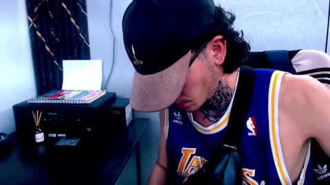 Snapshot of johnsonisaac94_ chatting on February 2025 06:07:02 AM johnsonisaac94  online show from February 2025 06:07:02 AM