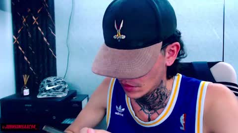 Snapshot of johnsonisaac94_ chatting on February 2025 05:19:02 AM johnsonisaac94  online show from February 2025 05:19:02 AM