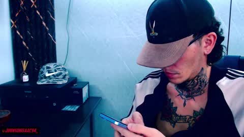 Snapshot of johnsonisaac94_ chatting on February 2025 08:25:02 AM johnsonisaac94  online show from February 2025 08:25:02 AM