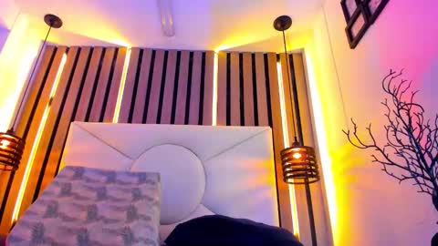 Snapshot of johnsonisaac94_ chatting on October 2025 02:01:02 AM johnsonisaac94  online show from October 2025 02:01:02 AM