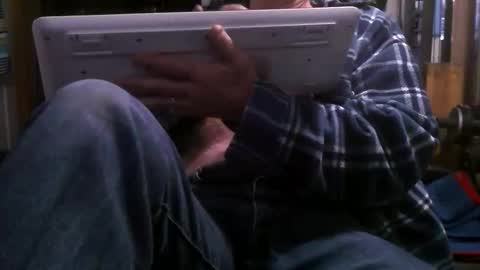 Snapshot of johnstrong699 chatting on March 2025 02:23:02 PM johnstrong online show from March 2025 02:23:02 PM