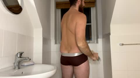 Snapshot of johnthomasbwc chatting on February 2025 06:17:02 PM JohnThomasBWC online show from February 2025 06:17:02 PM