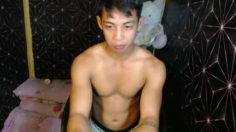 johnydestroyer online show from December 2025 11:00:01 PM