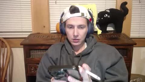 Snapshot of johstondude chatting on October 2025 11:05:02 PM Johston online show from October 2025 11:05:02 PM