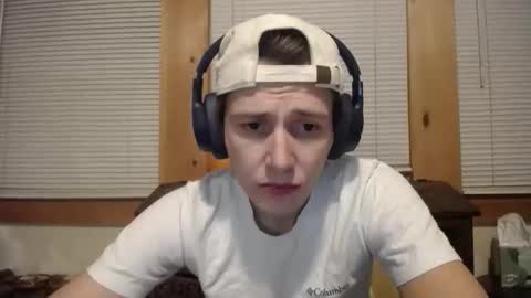 Johston online show from December 2025 02:28:01 AM