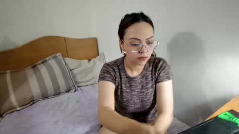 Snapshot of jois0311 chatting on November 2025 02:58:02 AM SasaHara online show from November 2025 02:58:02 AM