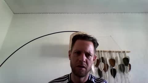 jojo19844 online show from April 2026 09:01:02 AM