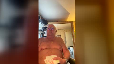 Snapshot of jojo60000529566 chatting on December 2025 08:30:01 AM jojo60000529566 online show from December 2025 08:30:01 AM