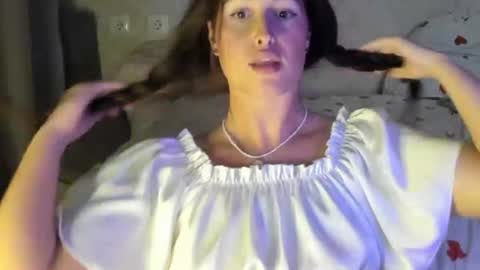 Jojo and Jena online show from June 2026 07:13:01 PM