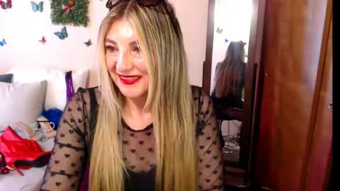Jolie Mature online show from June 2026 09:57:02 PM