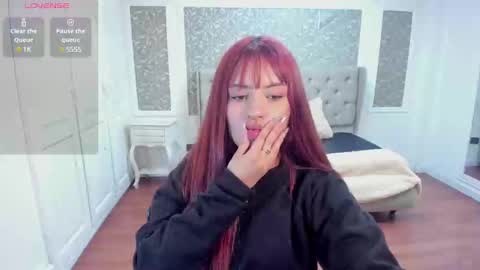 Snapshot of jolie_price chatting on December 2024 02:53:01 AM Jolie price online show from December 2024 02:53:01 AM