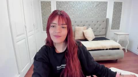 Snapshot of jolie_price chatting on December 2024 03:10:02 AM Jolie price online show from December 2024 03:10:02 AM