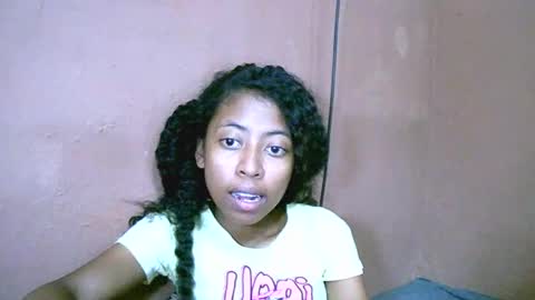 Snapshot of joliekah27 chatting on February 2025 12:05:02 AM joliekah27 online show from February 2025 12:05:02 AM