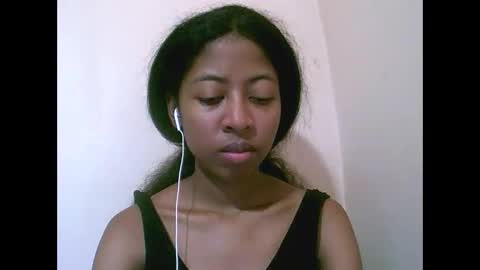 Snapshot of joliekah27 chatting on May 2026 09:59:02 AM joliekah27 online show from May 2026 09:59:02 AM