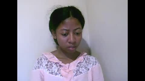 Snapshot of joliekah27 chatting on May 2026 09:34:02 PM joliekah27 online show from May 2026 09:34:02 PM
