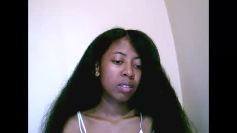 Snapshot of joliekah27 chatting on May 2026 09:27:02 AM joliekah27 online show from May 2026 09:27:02 AM