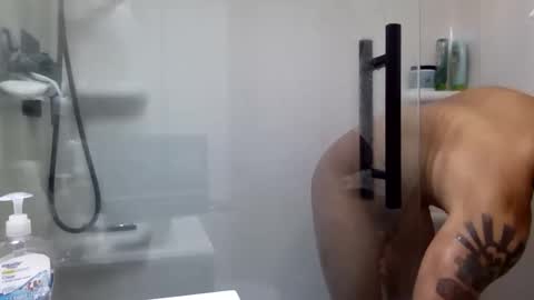 JMorales online show from October 2025 10:35:02 AM