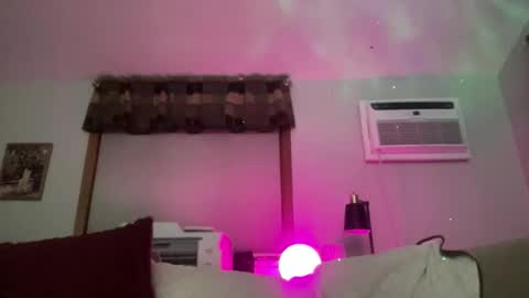 Snapshot of jonariesxxx chatting on February 2026 12:42:01 AM Jon Aries online show from February 2026 12:42:01 AM