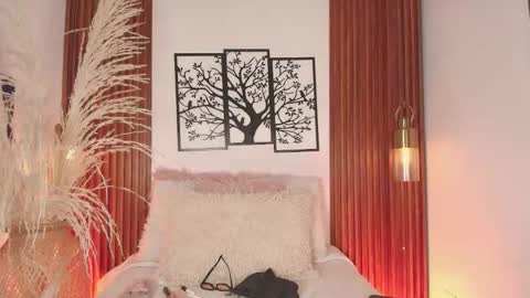 Jonas  online show from February 2026 04:05:02 AM