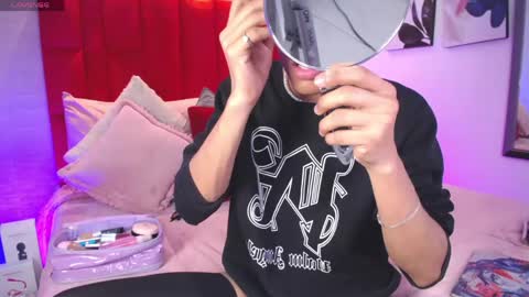 Jonas  online show from April 2026 05:01:02 AM