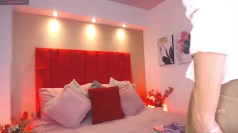 Jonas  online show from April 2026 04:46:02 AM