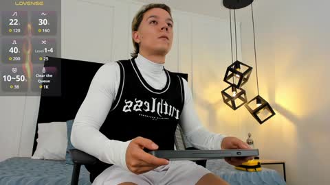Jonathan Danielss  online show from January 2025 11:55:01 AM