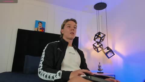 Jonathan Danielss  online show from March 2025 12:41:02 PM