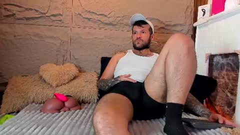 Jonathan RiversNew online show from June 2026 09:45:01 PM