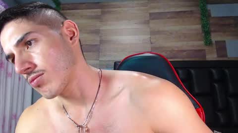 jonathancast08 online show from March 2025 01:12:01 PM