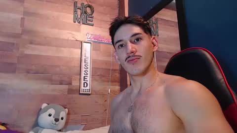 jonathancast08 online show from October 2025 12:49:01 PM