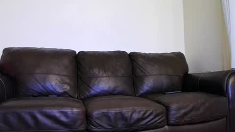 Snapshot of jonny4u_xxx chatting on November 2025 10:36:02 AM John online show from November 2025 10:36:02 AM