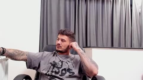 jonnyporn1 online show from January 2025 09:39:02 PM