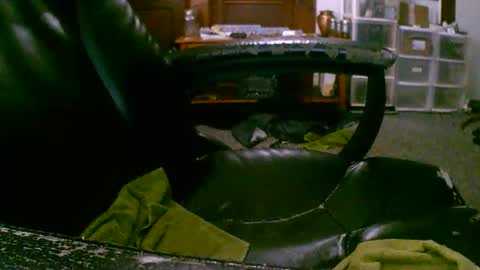 Snapshot of jonyroxy90 chatting on October 2025 05:46:01 AM jonyroxy90 online show from October 2025 05:46:01 AM