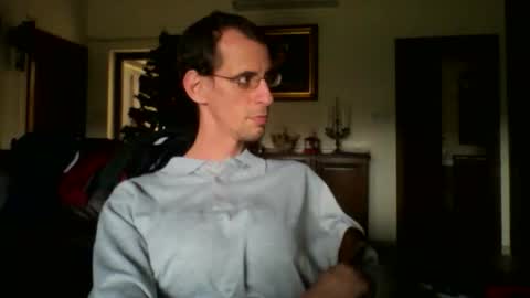 Snapshot of jos39a chatting on December 2025 12:21:02 PM jos39a online show from December 2025 12:21:02 PM