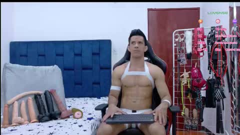 Snapshot of jose_rumbero91 chatting on February 2026 01:56:02 AM jose_rumbero91 online show from February 2026 01:56:02 AM