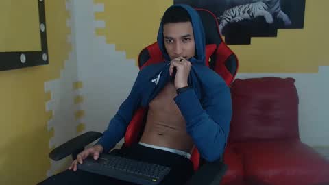 jose_sexycumm online show from December 2024 07:52:02 PM