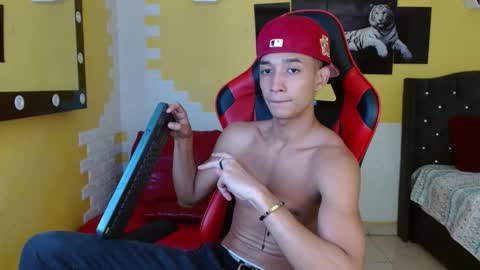 jose_sexycumm online show from September 2025 04:56:01 PM