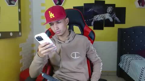 jose_sexycumm online show from October 2025 08:29:01 PM