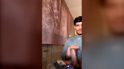 joseguillermofierroarmenta online show from May 2026 10:15:02 PM