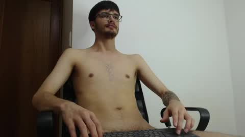 Snapshot of joseh0se chatting on May 2026 06:54:02 AM alejandro online show from May 2026 06:54:02 AM