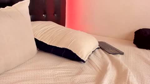 joseph palacios online show from February 2025 04:26:02 AM