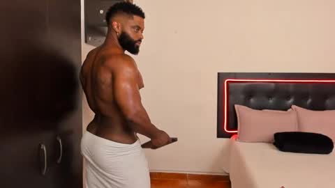 joseph palacios online show from February 2025 07:52:01 PM