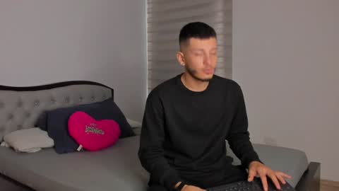 Dilany Josh online show from December 2024 01:38:02 PM