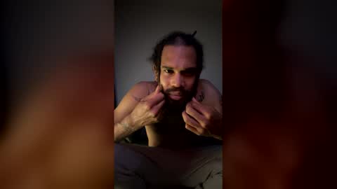 Snapshot of joshua_b10 chatting on March 2026 05:29:01 AM joshua_b10 online show from March 2026 05:29:01 AM