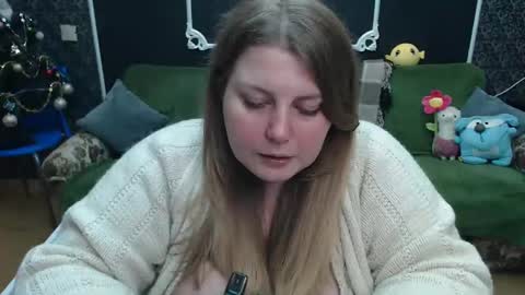 josiesun771 online show from December 2024 04:59:02 PM