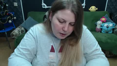 josiesun771 online show from February 2025 12:57:02 PM