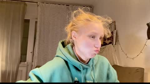 Snapshot of joy_keys chatting on February 2025 06:26:02 PM joy_keys online show from February 2025 06:26:02 PM